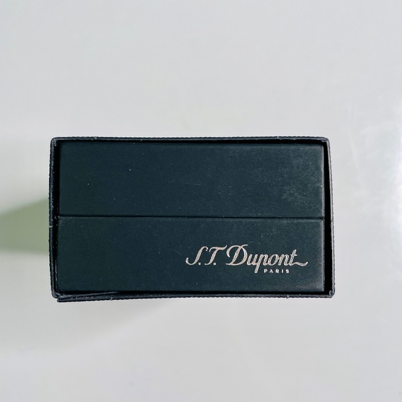 S.T. Dupont Paris Wolf Head Palladium Lapel Pin Made in France with Box - Picture 13 of 13